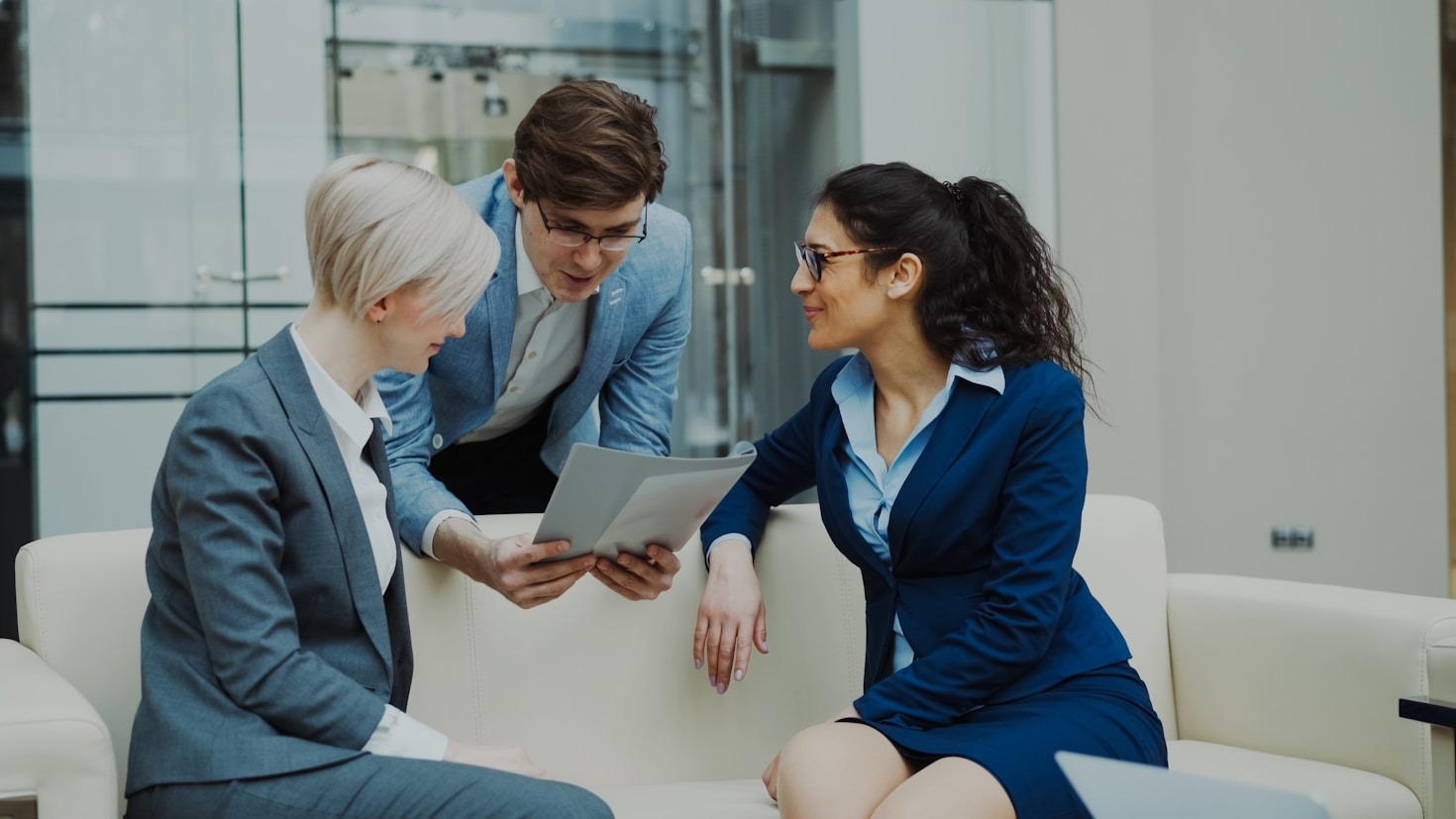 Navigating Business Challenges with Expert Advisory Solutions